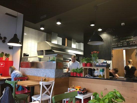 Pizzeria Bella Napoli